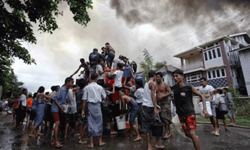 Myanmar minister orders Rohingya to leave no man's land