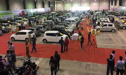 Auto sales race on to new record