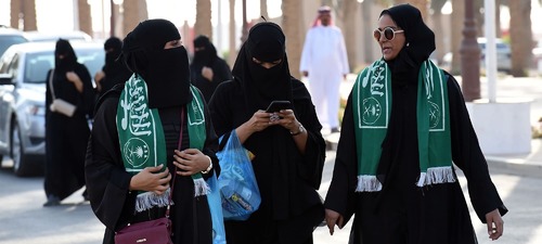 Saudi women allowed to start business without male relative&rsquo;s permission