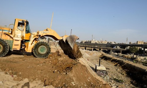 Why Karachi is unable to tackle its water and sewerage problems