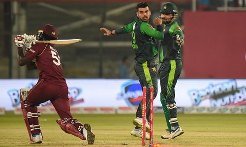 Pakistan pulverise woeful West Indies, clinch T20I series