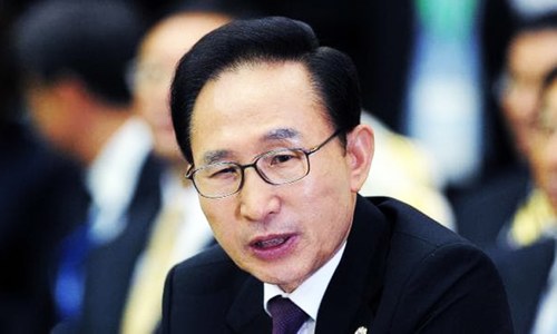 South Korean ex-president Lee indicted for corruption