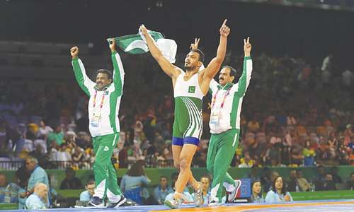 Wrestler Inam Butt clinches first gold medal for Pakistan in CW Games