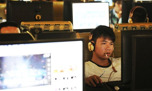 Online protests as China bans &lsquo;homosexual&rsquo; content on Weibo