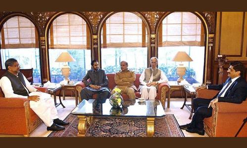 Three CMs walk out of economic forum meeting