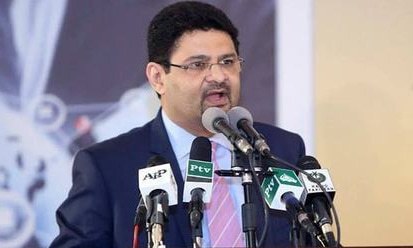 Miftah Ismail takes oath as new finance minister hours ahead of budget unveiling
