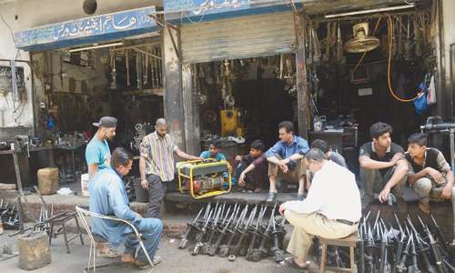 Huge power breakdown cripples life in KP, Punjab Huge power breakdown cripples life in KP, Punjab