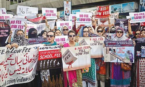 Private schools barred from collecting fee during vacations