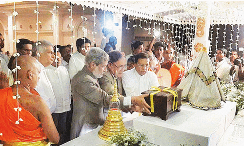Lord Buddha&rsquo;s relics return from Sri Lanka