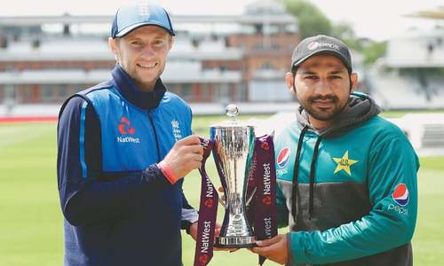 Pakistan face an England side with much to prove at home
