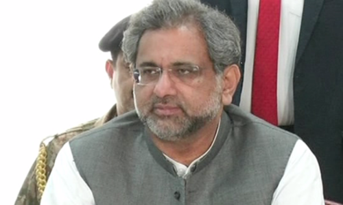 PM Abbasi wants provinces to take over electricity, gas distribution