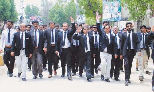 Lawyers, nationalist parties protest against &lsquo;enforced disappearances&rsquo;