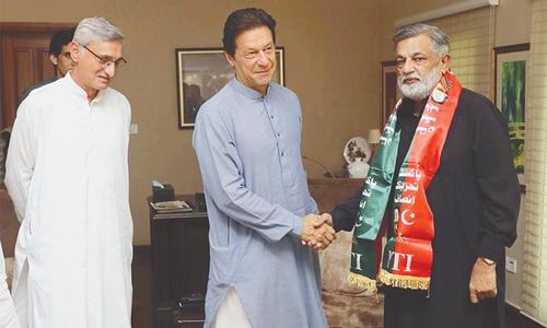 Imran hopes for ‘real change’ in Karachi after Godil joins PTI Imran hopes for ‘real change’ in Karachi after Godil joins PTI