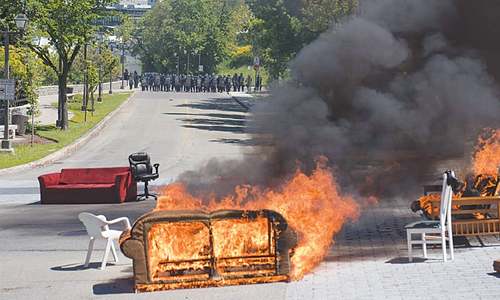 Trump deepens G7 divide with call to readmit Russia