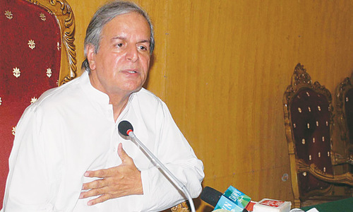 Hashmi withdraws after ticket denial