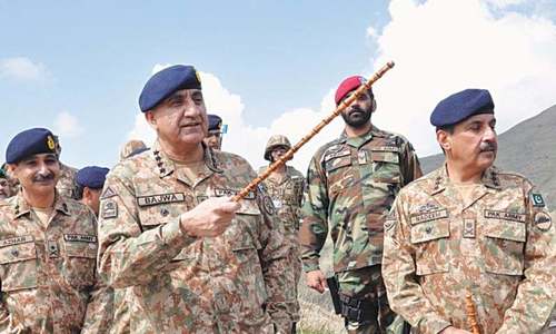 Army chief ratifies death sentences of 12 terrorists Army chief ratifies death sentences of 12 terrorists