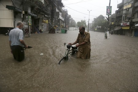 Death toll from heavy monsoon rains in Lahore rises to 15