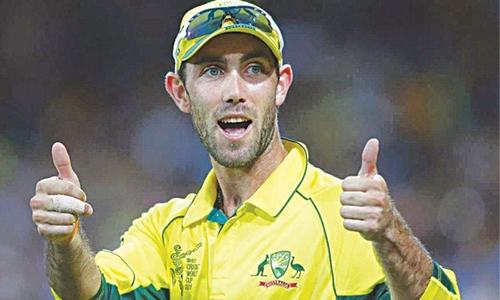 Maxwell claims snubbing Sarfraz's handshake was a 'genuine oversight'