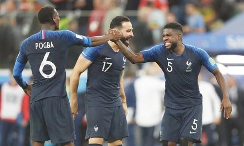 French shirts fly off shelves