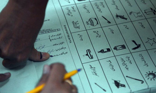 Over 100 pending cases in courts threaten to delay polls