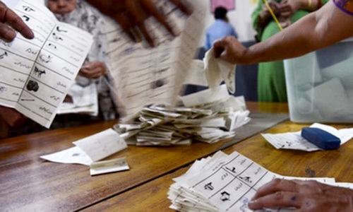 6 polling officers arrested for tampering with ballot papers in Sehwan