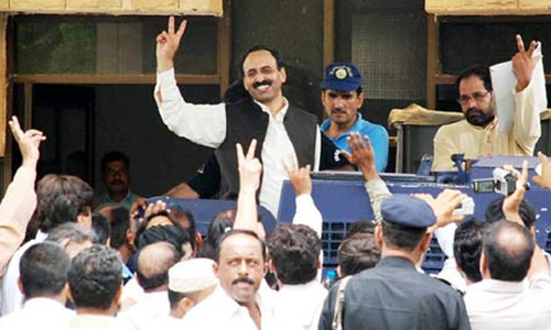 SC clears PML-N's Anjum Aqeel for NA-54 contest