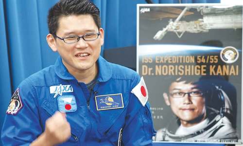 Life on Mars: Japanese astronaut dreams after lake discovery