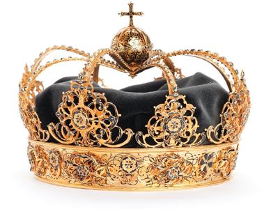 Thieves snatch Swedish crown jewels in daylight heist Thieves snatch Swedish crown jewels in daylight heist
