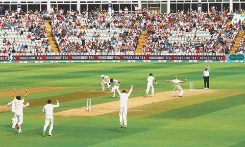 Stokes&rsquo; treble inspires England to thrilling win in first India Test