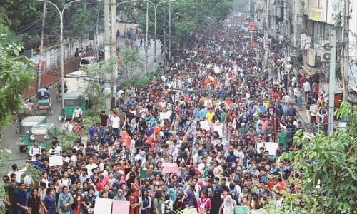 Bangladesh PM urges protesters to go home