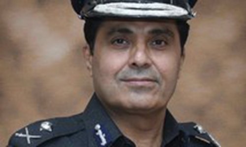 Karachi&rsquo;s new police chief launches drive against street crimes