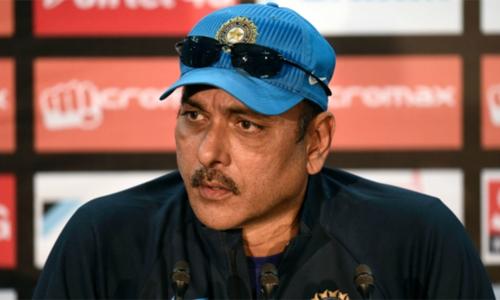 Shastri calls on Indian batsmen to play 'ugly and dirty'