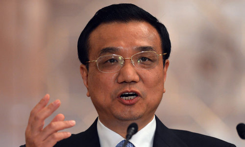 Chinese premier calls PM Khan, hopes to strengthen 'all-weather' friendship