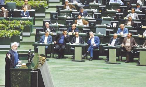 Iran’s lawmakers censure president over state of economy Iran’s lawmakers censure president over state of economy