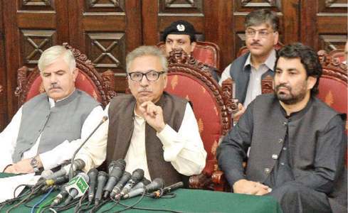 Alvi eyes overwhelming win in presidential polls