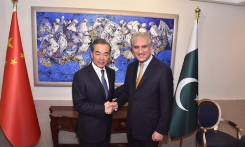 Islamabad, Beijing renew commitment on CPEC, economic cooperation