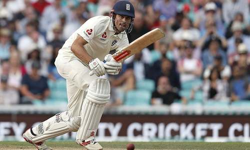 Cook holds firm in farewell to strengthen England's grip on fifth Test Cook holds firm in farewell to strengthen England's grip on fifth Test
