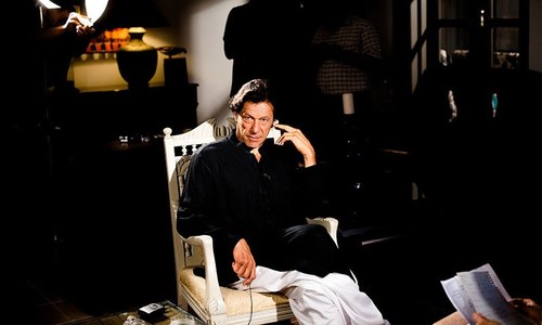 ابھی تحریکِ انصاف کی حکومت کو 4 جمعے نہیں گزرے کہ۔۔۔