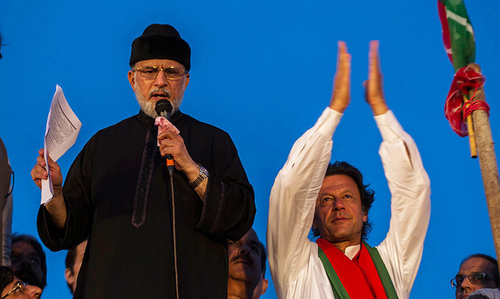 PM Khan calls Tahirul Qadri, promises justice for Model Town victims