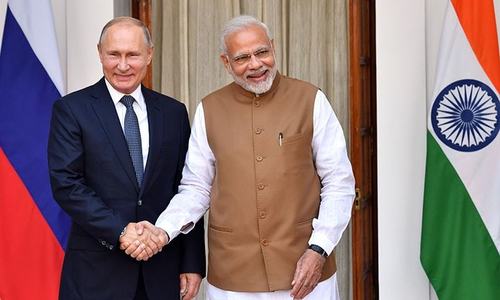 Russia, India sign $5bn deal for S-400 air defence system