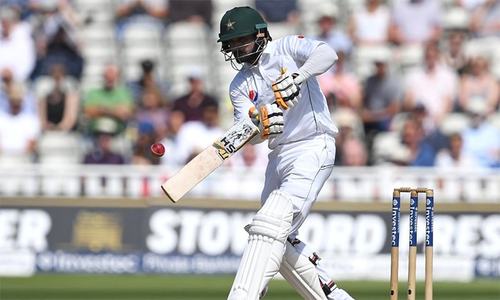Pakistan 255/3 at day end of first Test against Australia