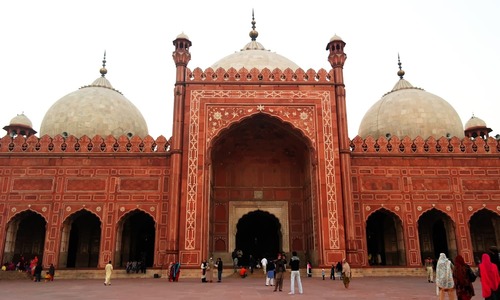 SC orders forensic audit of collections at shrines