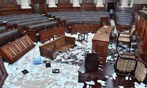 'PML-N MPAs won't take oath until suspended MPAs reinstated' 'PML-N MPAs won't take oath until suspended MPAs reinstated'