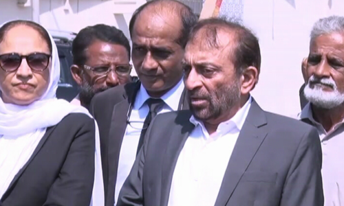 ATC indicts Farooq Sattar, other MQM politicians in 21 hate speech cases
