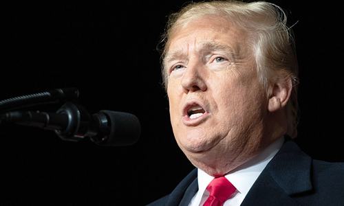 Trump blames media over 'anger' after pipe bomb packages