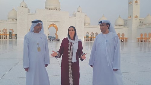 Israeli minister visits UAE mosque, highlights diplomatic push in Gulf