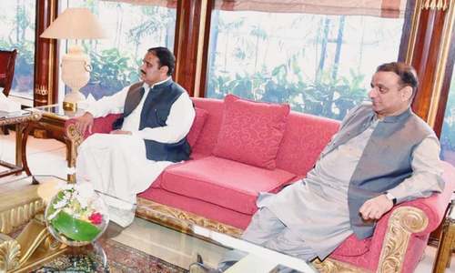 Both Aleem, Buzdar ‘chair’ meetings on 100-day agenda Both Aleem, Buzdar ‘chair’ meetings on 100-day agenda