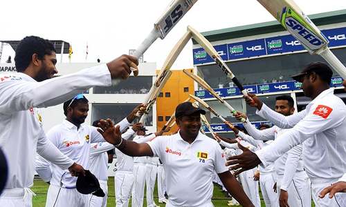 Herath gets 100th Galle scalp as England struggle