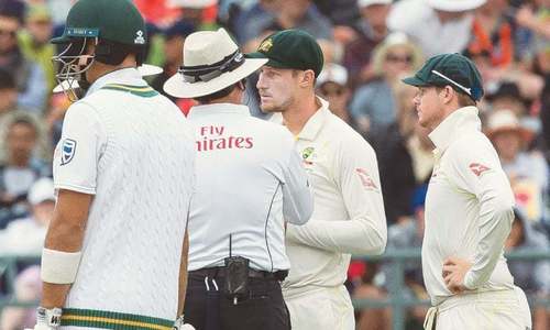 Australia mull lifting ban on trio