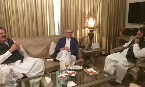 Elahi downplays video of PML-Q leaders asking Tareen to 'control' Chaudhry Sarwar